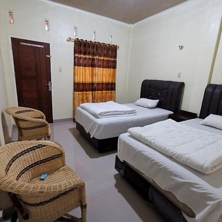 Welcome To Wisma Sunrise Guest House 10 Minutes By Walking To The Big Fruit Market Berastagi Exterior photo